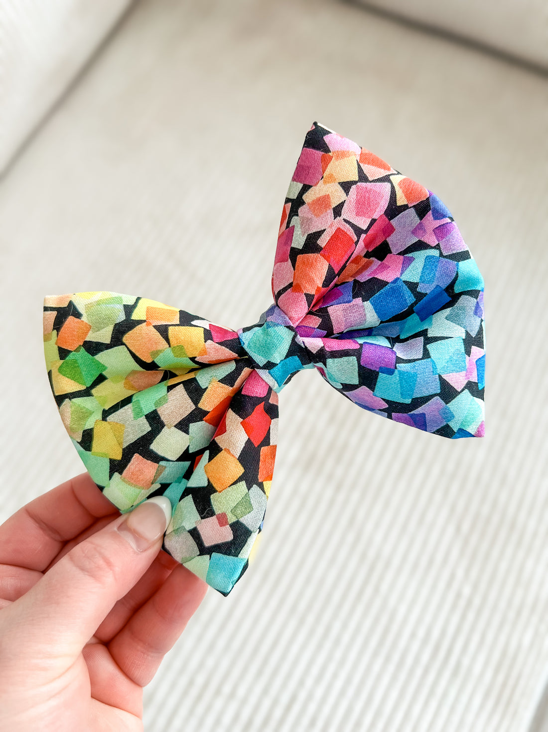 Confetti - Bow Tie