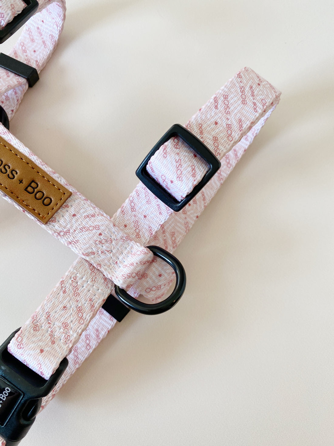 Signature Label Nude/Berry - Strap Harness